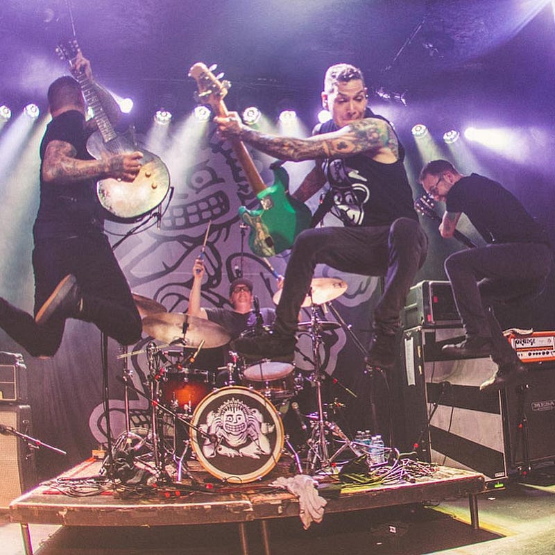 WRECKING HOTEL ROOMS